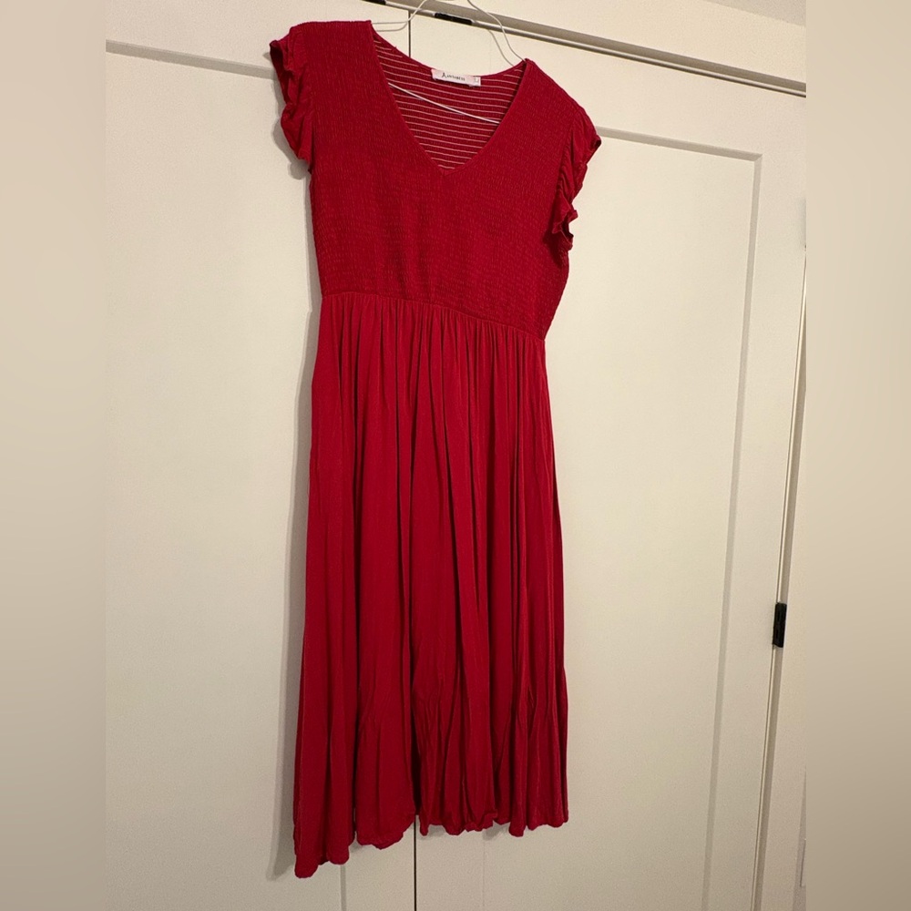 Red V-Neck Rouched Midi Dress